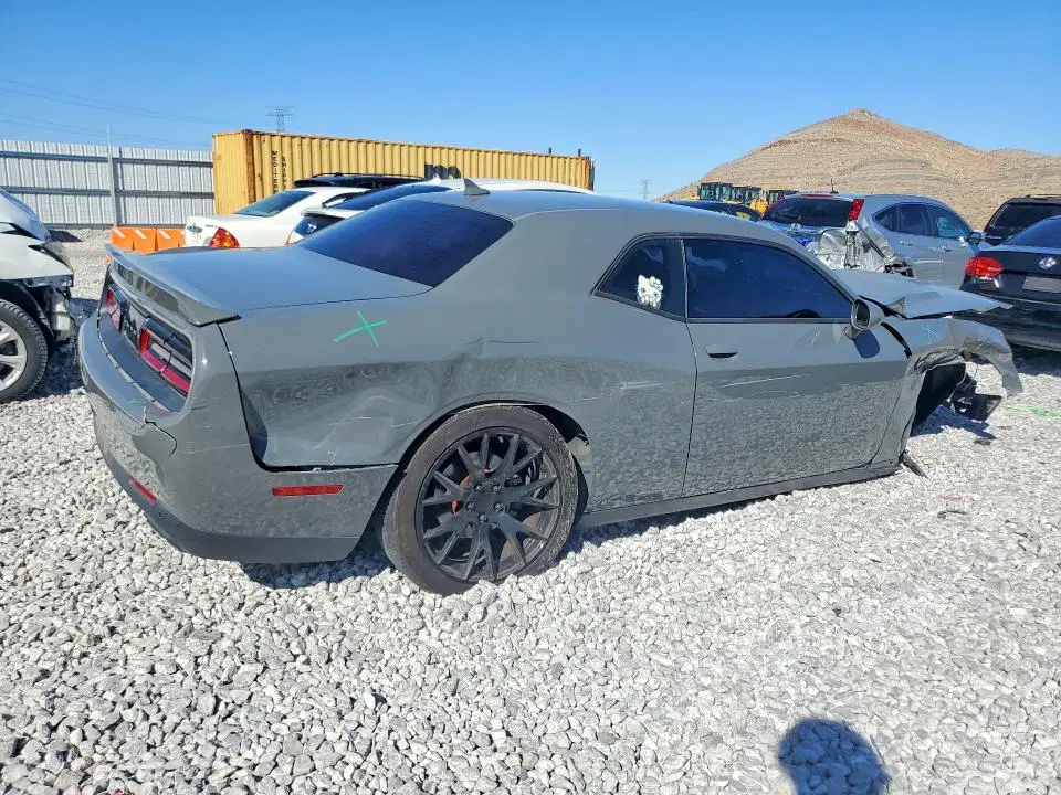 2018 Dodge Challenger VIN 2C3CDZAG1JH328093 фото 3