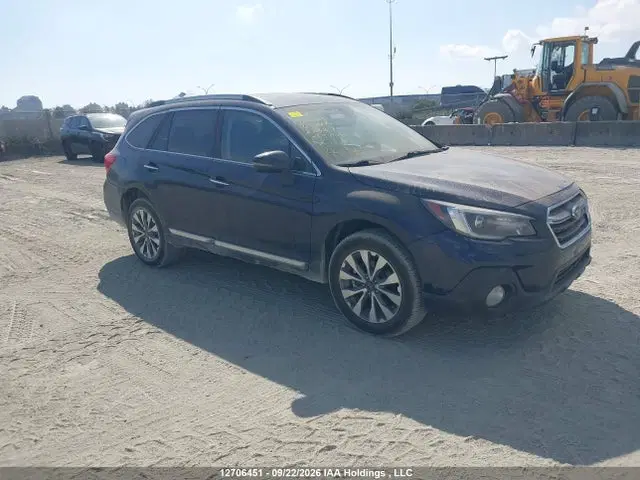 4S4BSFTC7J3266817 — 2018 Subaru Outback 3.6R Premier Eyesight Package, Передняя часть (Front), фото до ремонта