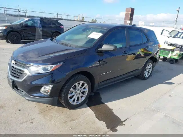 2020 Chevrolet Equinox Fwd Ls VIN 3GNAXHEV3LS516747 фото 2