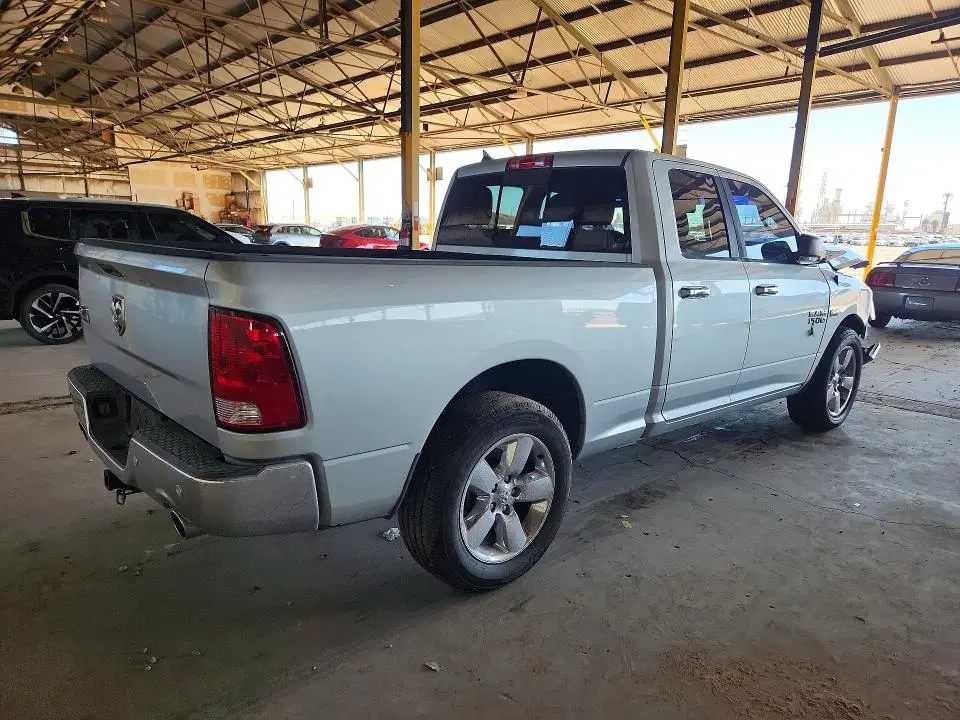 2017 RAM 1500 VIN 1C6RR6GTXHS519113 фото 3