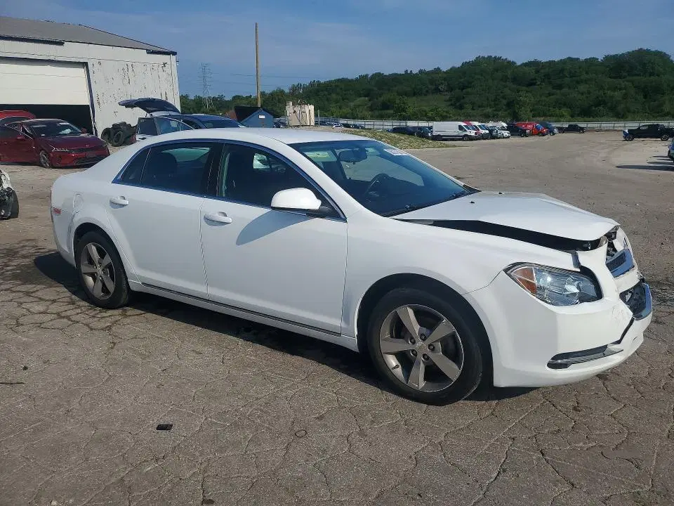 2011 CHEVROLET MALIBU VIN 1G1ZC5E19BF264274 фото 4