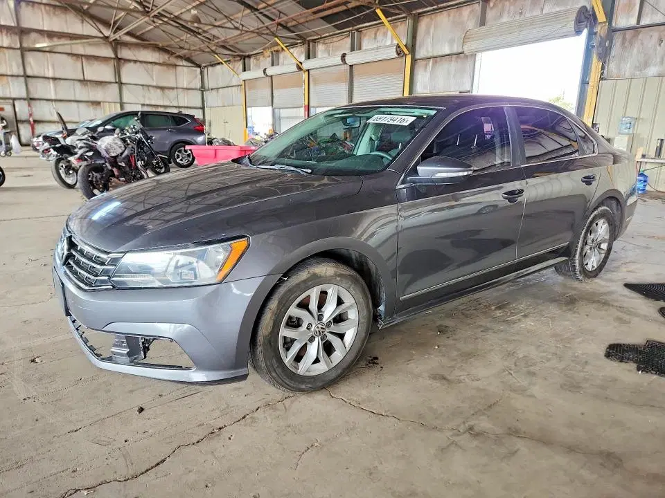 1VWAT7A31GC064437 — 2016 Volkswagen Passat, Передняя часть, фото до ремонта