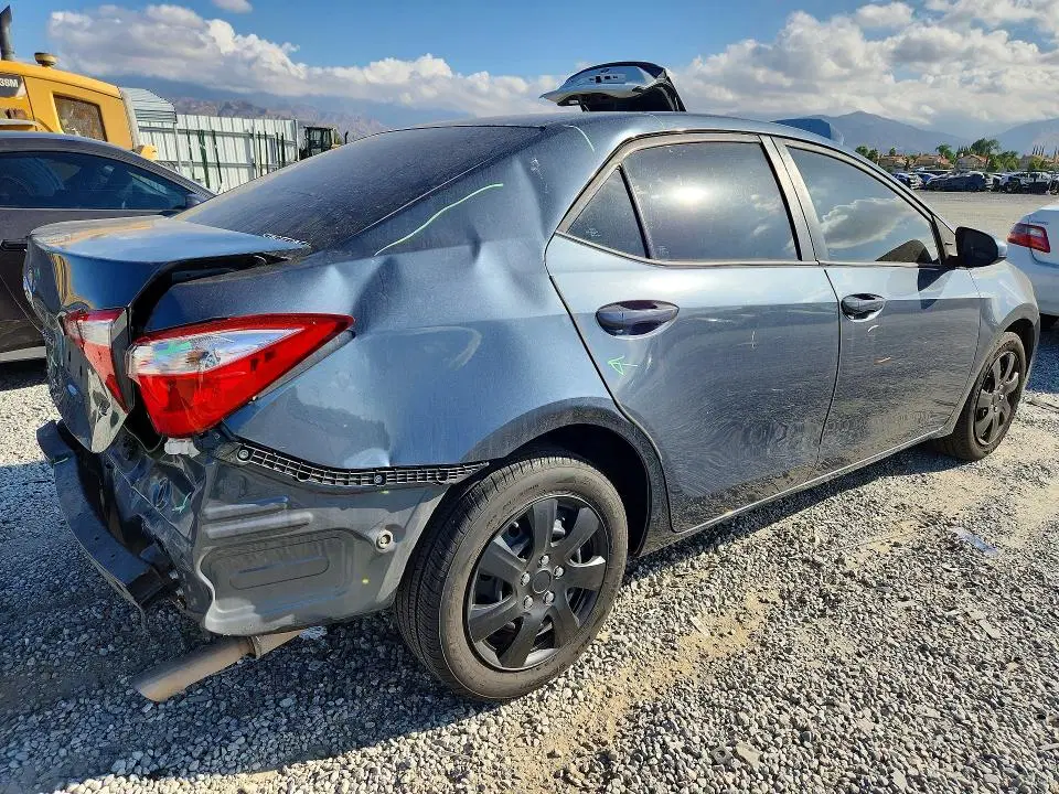 2015 Toyota Corolla VIN 2T1BURHE1FC411150 фото 3