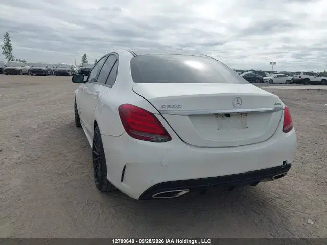 2017 Mercedes-Benz C 300 4matic VIN 55SWF4KB1HU191499 фото 3