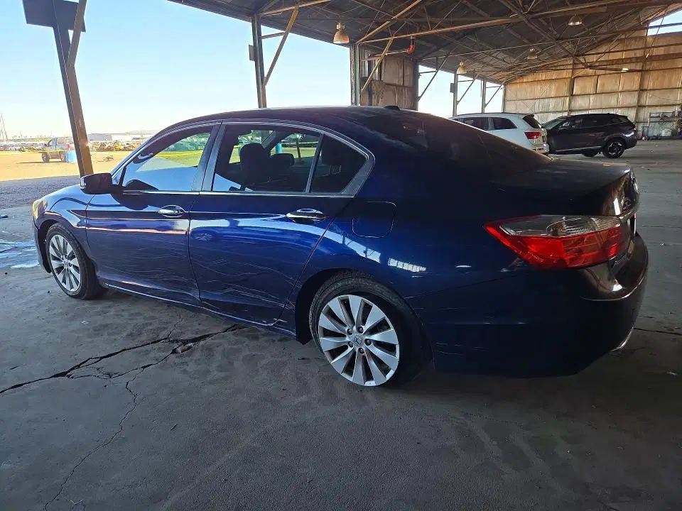 1HGCR2F89DA043961 — 2013 Honda Accord, FRONT END, фото до ремонта