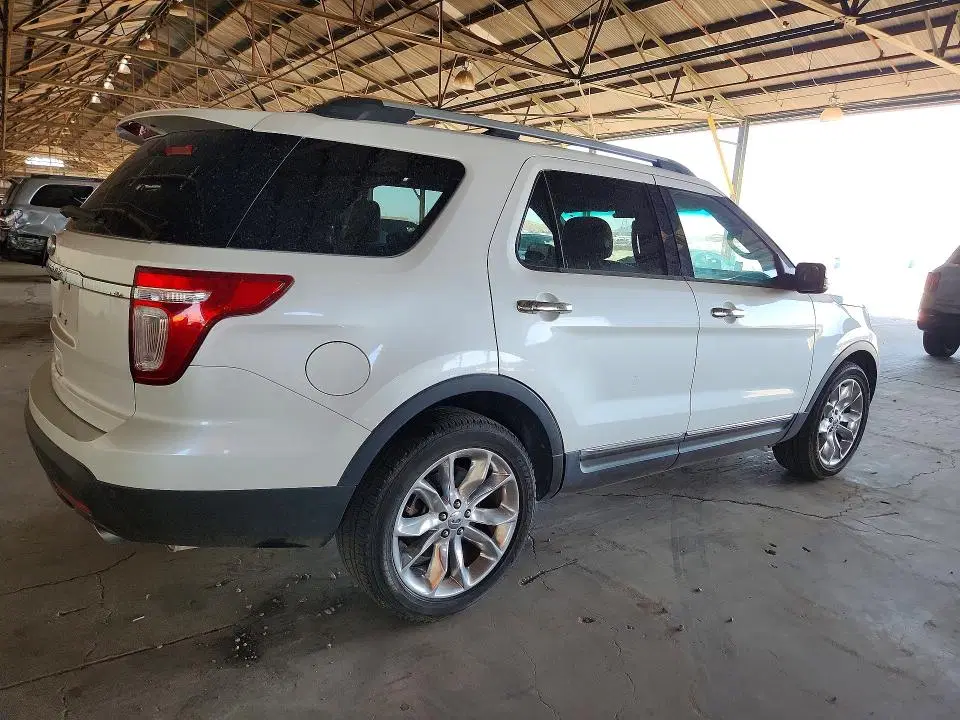 2011 FORD EXPLORER VIN 1FMHK7D83BGA31660 фото 4
