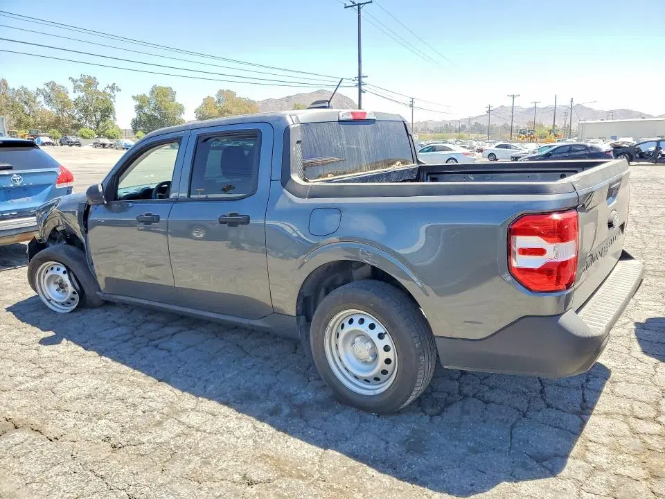 2025 Ford Maverick VIN 3FTTW8A33SRA74373 фото 2