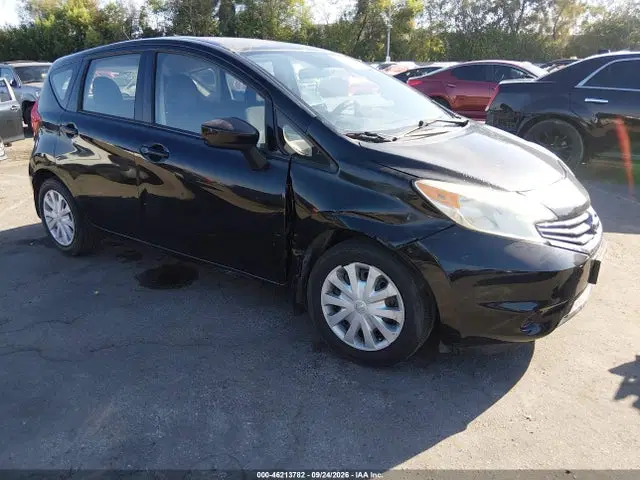 3N1CE2CPXFL431589 — 2015 Nissan Versa Note SV, Передняя часть (Front End), фото до ремонта