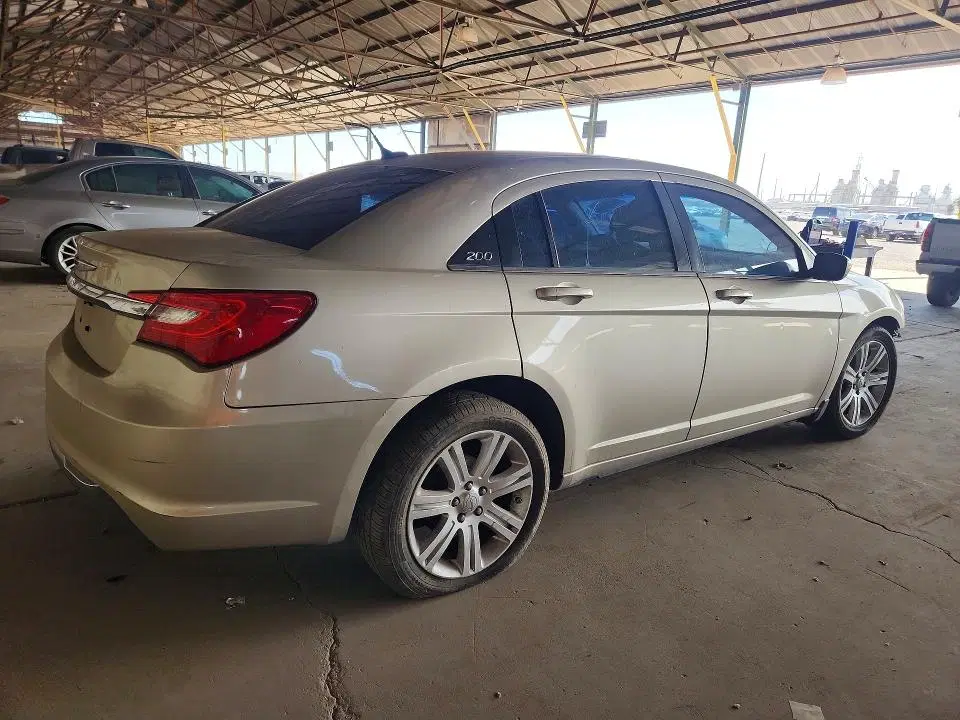 2013 CHRYSLER 200 VIN 1C3CCBABXDN735999 фото 3
