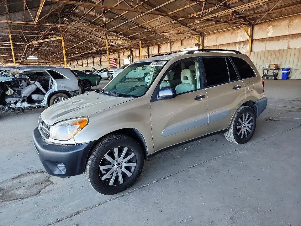 JTEGD20V840023666 — 2004 Toyota RAV4, Задняя часть (Rear End), фото до ремонта