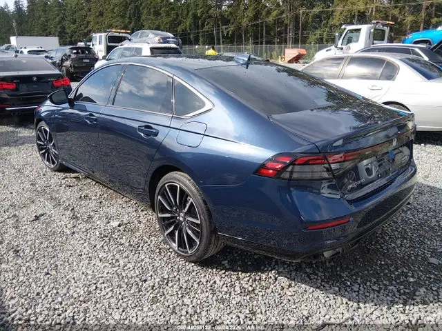 2026 Honda Accord Hybrid Touring VIN 1HGCY2F83TA044377 фото 3