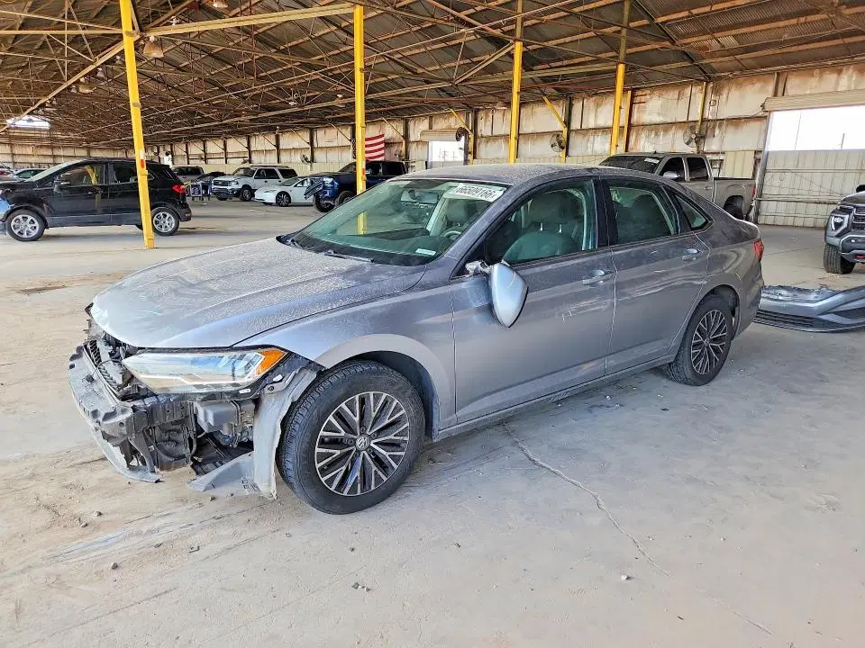 3VWC57BU1MM085387 — 2021 Volkswagen Jetta, Передняя часть, фото до ремонта