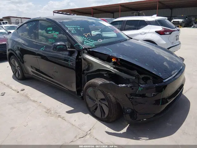 7SAYGDED0TA674821 — 2026 Tesla Model Y Premium Rear-Wheel Drive/Rear-Wheel Drive, Передняя часть справа (Right Front), фото до ремонта