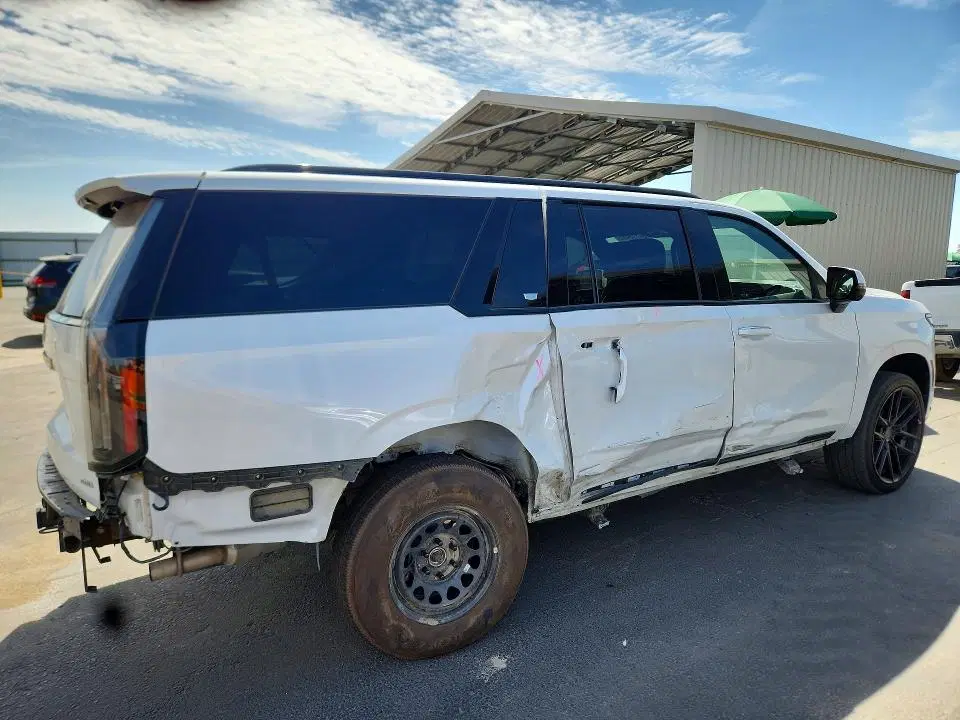 2025 Cadillac Escalade VIN 1GYS9RRL0SR114377 фото 3