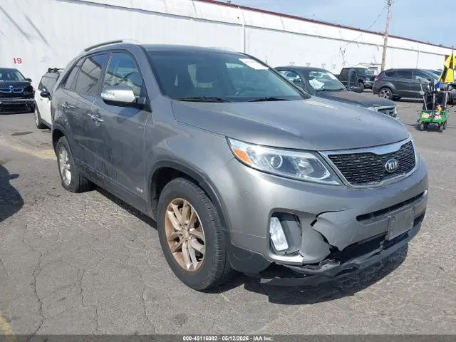 5XYKTDA7XFG626077 — 2015 Kia Sorento LX V6, Естественный износ (Normal Wear & Tear), фото до ремонта
