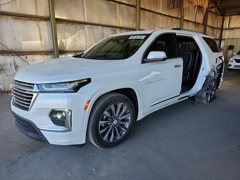 1GNERKKW6PJ208162 — 2023 Chevrolet Traverse, Боковая часть (Side), фото до ремонта