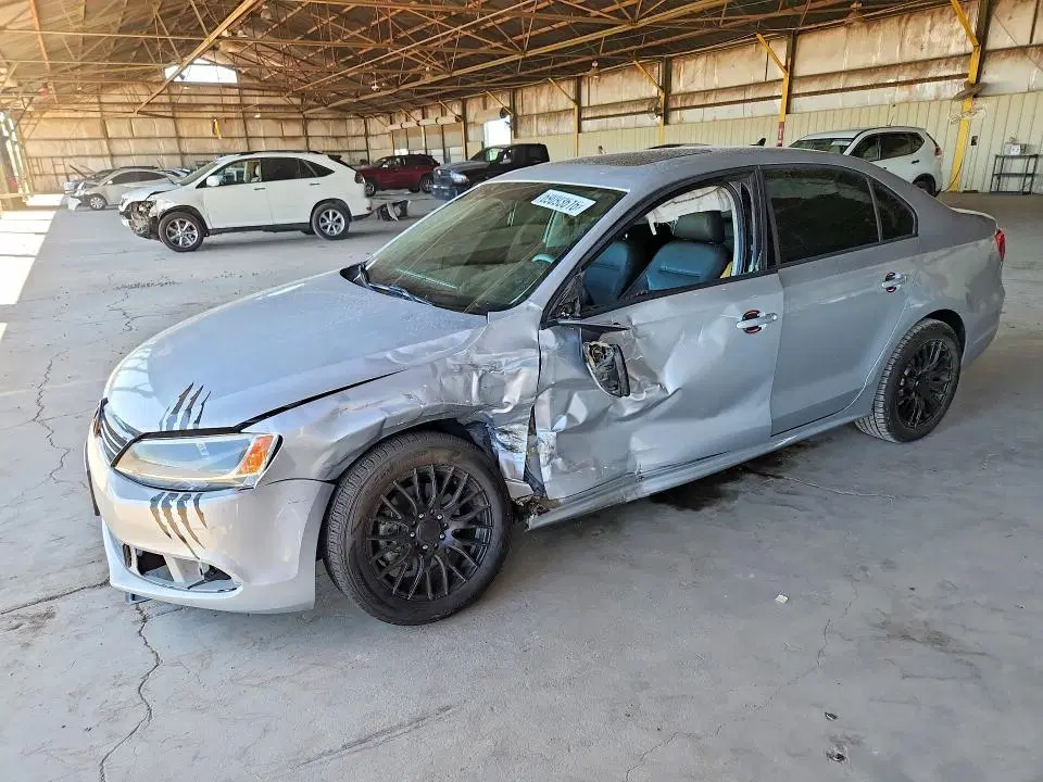 3VWDP7AJ7CM309962 — 2012 Volkswagen Jetta, Боковая часть (Side), фото до ремонта
