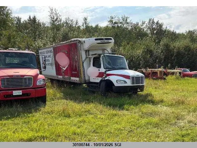 3ALACWDU5HDJD3271 — 2017 Freightliner Freightliner, Roll Over, фото до ремонта