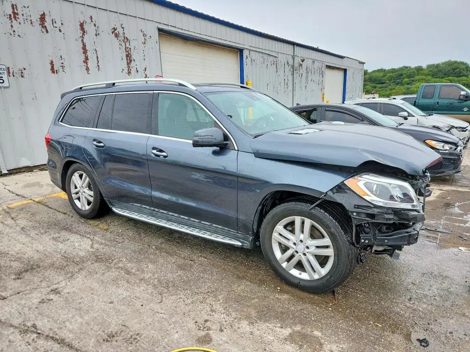 2015 MERCEDES-BENZ GL VIN 4JGDF6EE8FA585819 фото 4