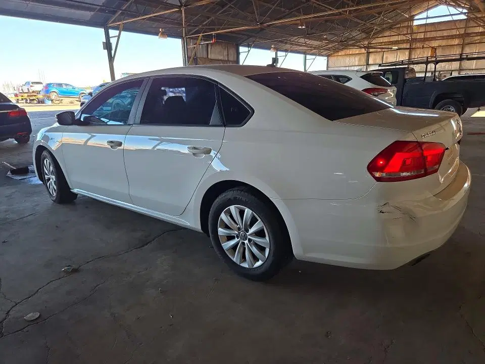 2013 VOLKSWAGEN PASSAT VIN 1VWAP7A37DC086488 фото 2