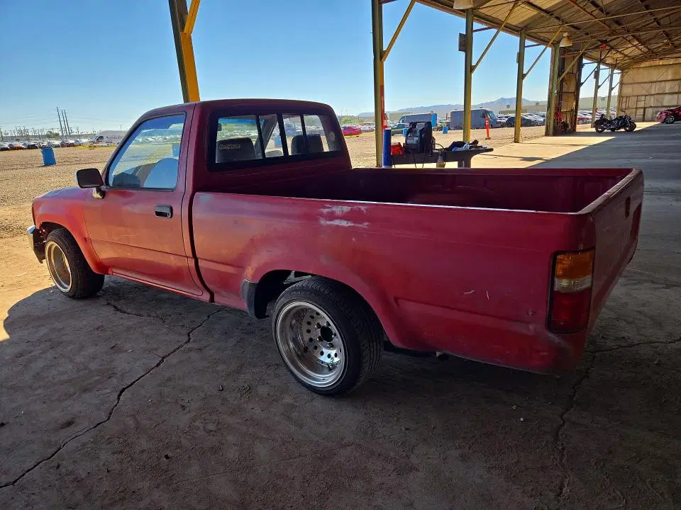 1989 TOYOTA PICKUP VIN JT4RN81R8K0017250 фото 2