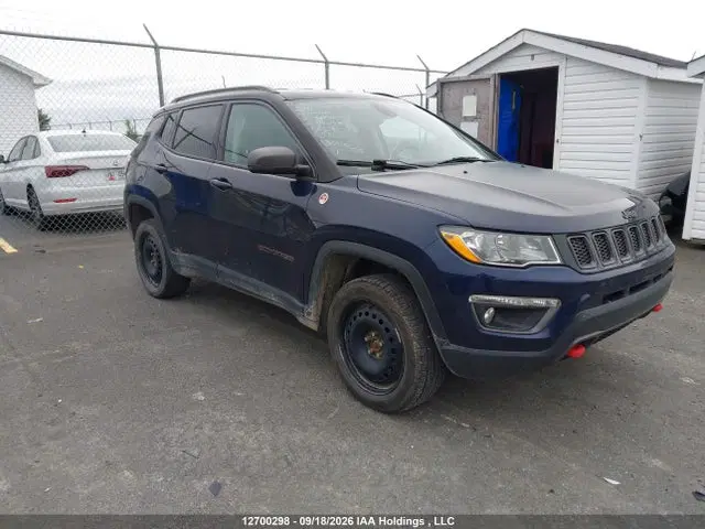 3C4NJDDB0JT440763 — 2018 Jeep Compass Trailhawk, Repossession, фото до ремонта