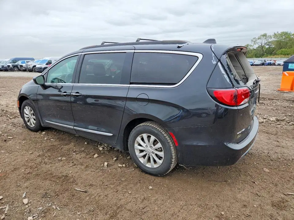 2017 CHRYSLER PACIFICA VIN 2C4RC1BG4HR627350 фото 2