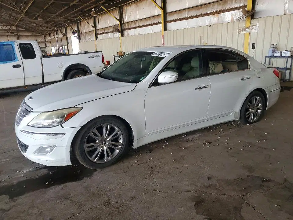 KMHGC4DD1CU196761 — 2012 Hyundai Genesis, Передняя часть (Front End), фото до ремонта