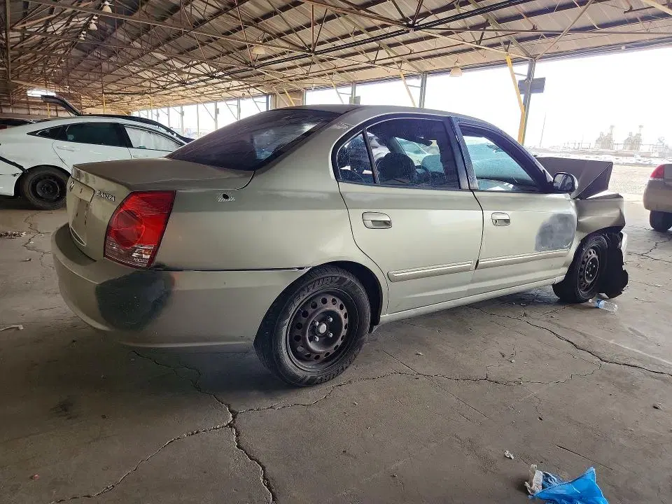 2005 HYUNDAI ELANTRA VIN KMHDN46D85U172387 фото 4