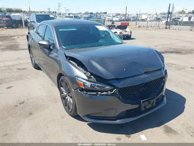JM1GL1TY3J1331812 — 2018 Mazda MAZDA6 Grand Touring, Естественный износ, фото до ремонта