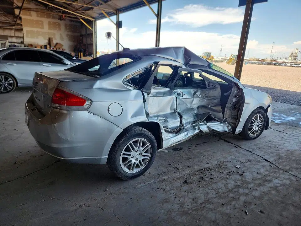 2010 FORD FOCUS VIN 1FAHP3FN8AW292164 фото 3
