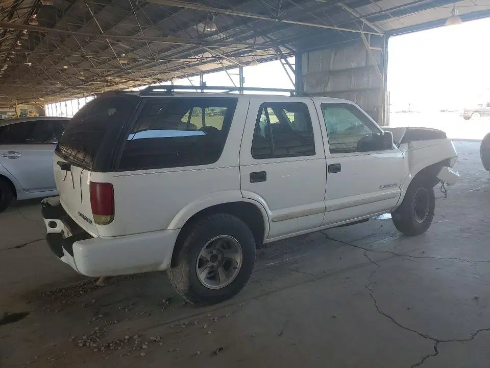 2004 CHEVROLET BLAZER VIN 1GNCS13X24K155933 фото 3