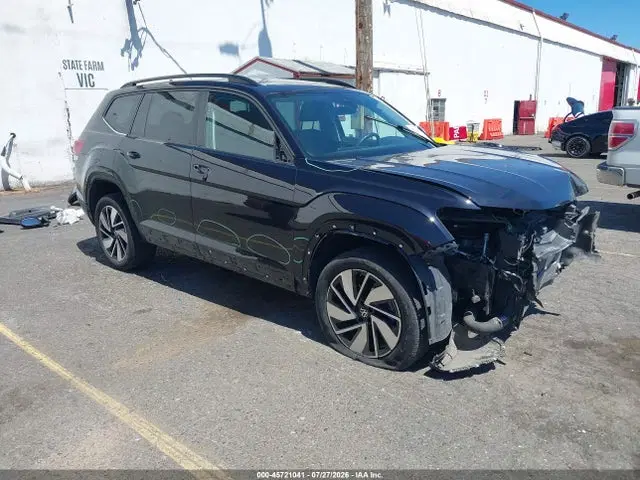 1V2KR2CA2RC500301 — 2024 Volkswagen Atlas 2.0T SE W/Technology, Передняя часть (Front End), фото до ремонта
