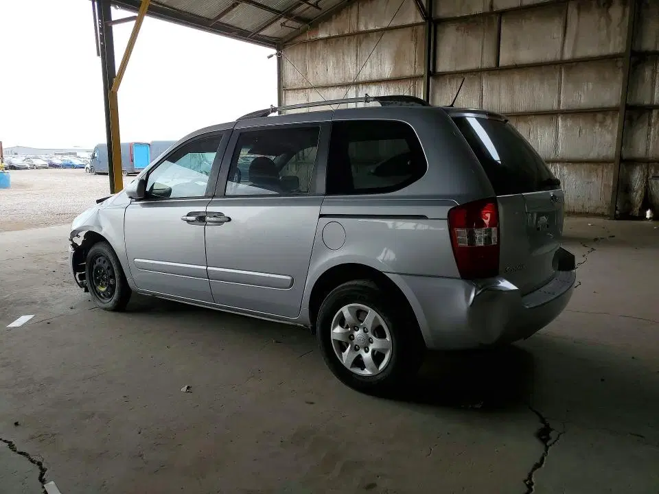 2010 KIA SEDONA VIN KNDMG4C37A6327519 фото 2
