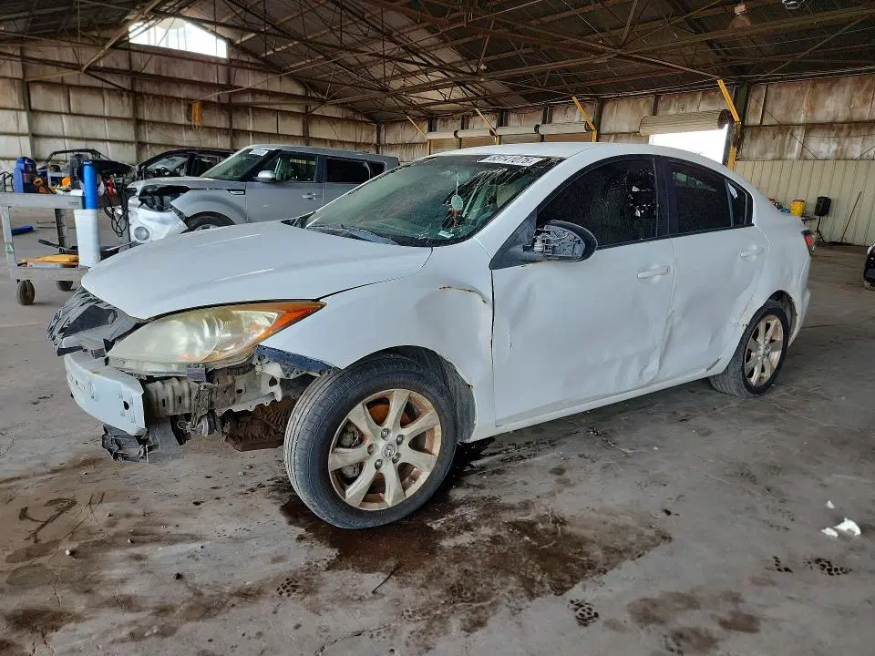 JM1BL1SF0A1152492 — 2010 Mazda 3, Передняя часть (Front End), фото до ремонта