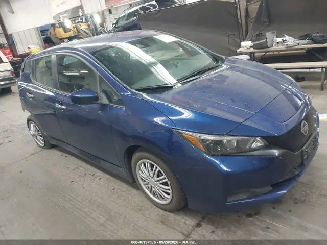 1N4AZ1BV3PC560070 — 2023 Nissan Leaf S 40 Kwh, Задняя часть (Rear), фото до ремонта