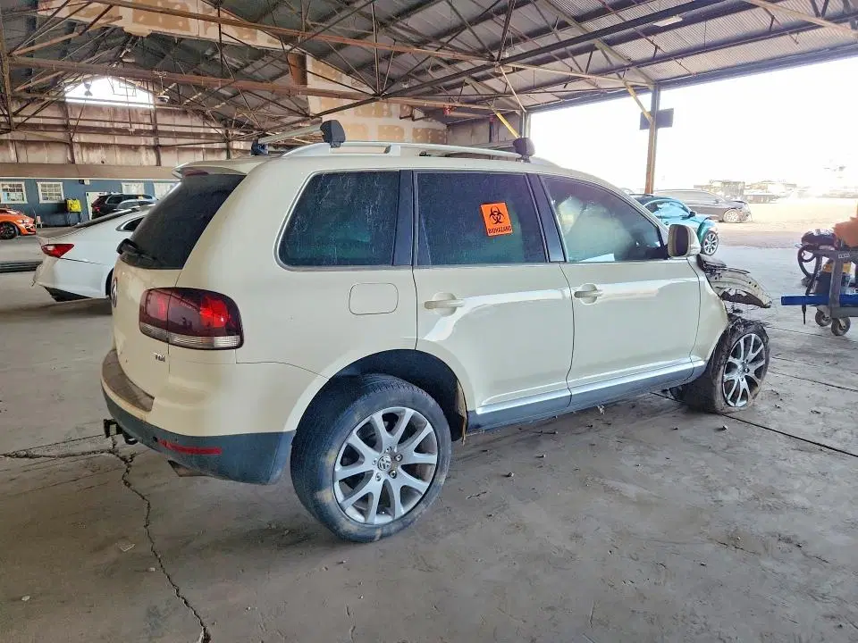 2010 VOLKSWAGEN TOUAREG VIN WVGFK7A96AD002139 фото 3