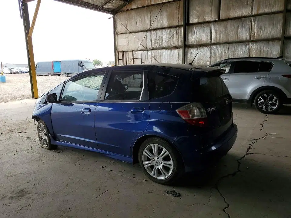 2010 HONDA FIT VIN JHMGE8H42AS028232 фото 2