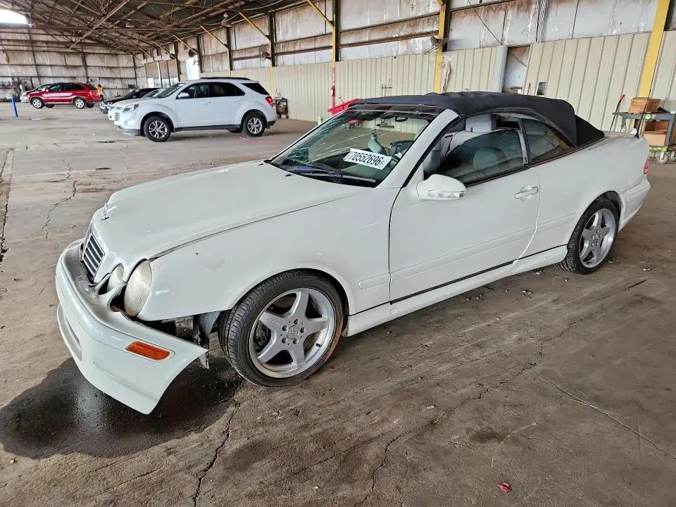 WDBLK70G12T120936 — 2002 Mercedes-Benz CLK, Боковая часть (Side), фото до ремонта