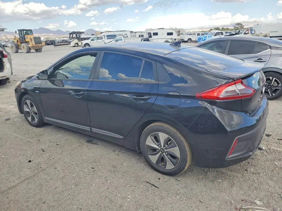 2018 Hyundai IONIQ ELECTRIC VIN KMHC75LH4JU028980 фото 2