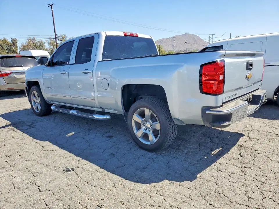 2017 Chevrolet Silverado VIN 1GCRCREC0HZ180142 фото 2