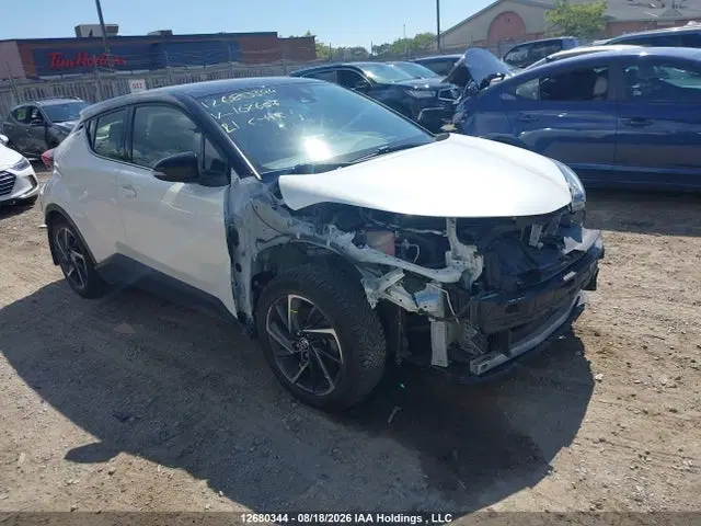 JTNKHMBX0M1102607 — 2021 Toyota C-HR Limited, Передняя часть (Front), фото до ремонта