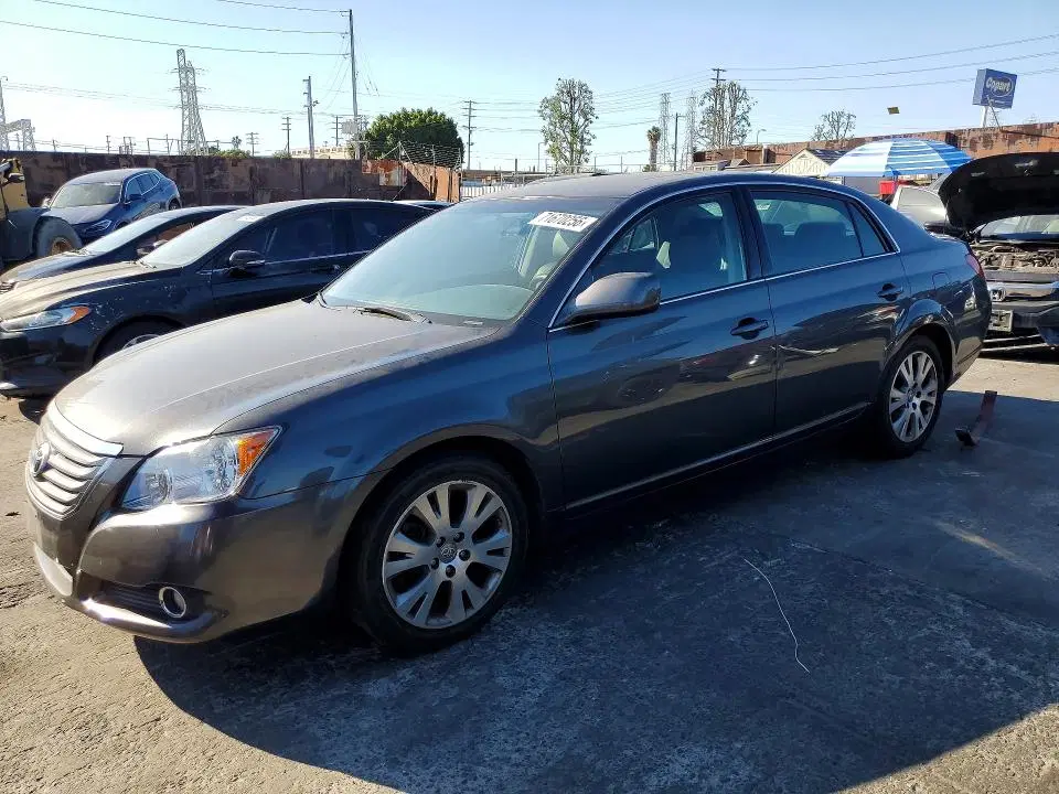 4T1BK36B78U259565 — 2008 Toyota Avalon, MINOR DENT/SCRATCHES, фото до ремонта