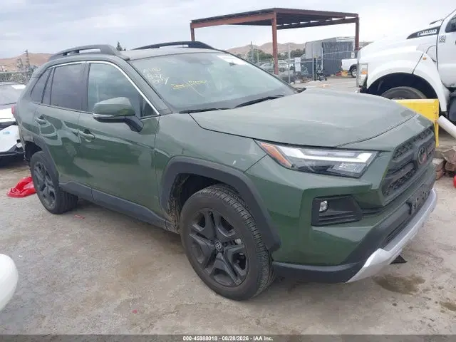 2T3J1RFV9RW467385 — 2024 Toyota RAV4 Adventure, Задняя часть (Rear), фото до ремонта