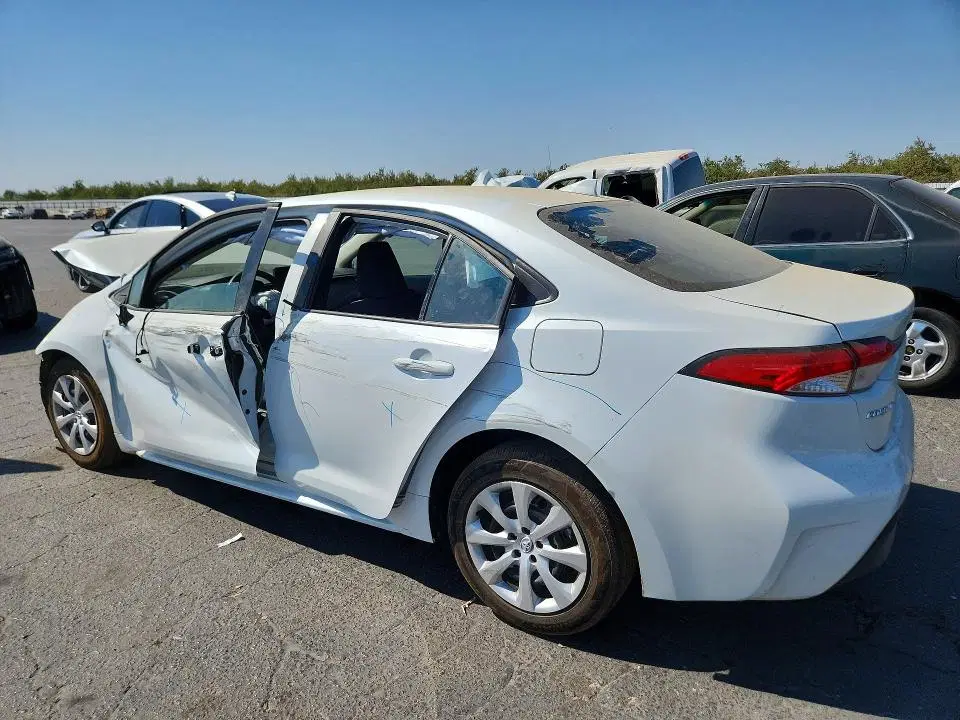 2025 Toyota Corolla VIN 5YFB4MDE6SP280302 фото 2