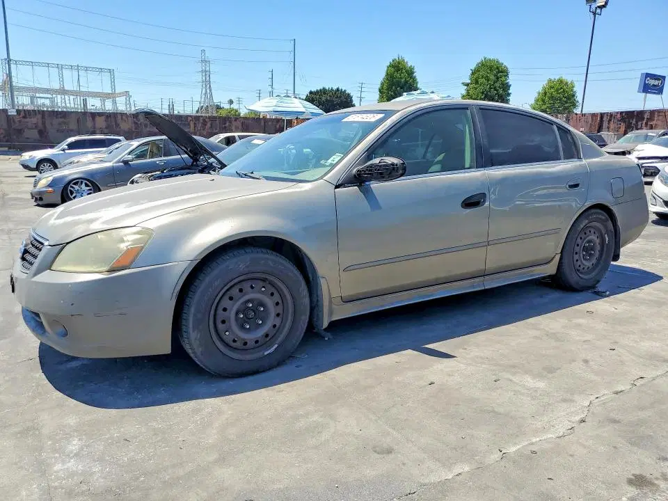 1N4AL11D36C134758 — 2006 Nissan Altima, Задняя часть (Rear End), фото до ремонта