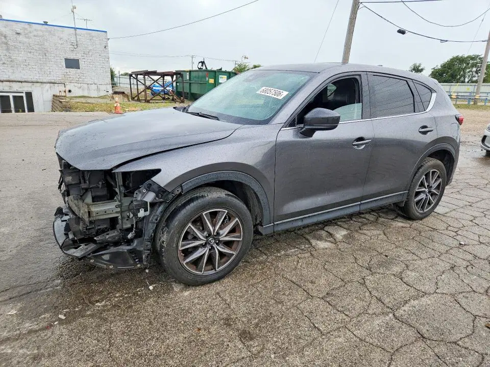 JM3KFBDL6H0151807 — 2017 Mazda CX-5, Передняя часть, фото до ремонта