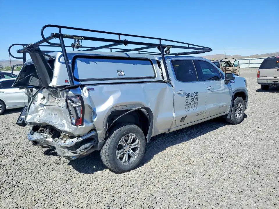 2022 GMC Sierra VIN 3GTUUBET7NG566762 фото 3