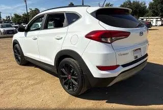 2017 Hyundai Tucson VIN KM8J33A22HU541189 фото 3