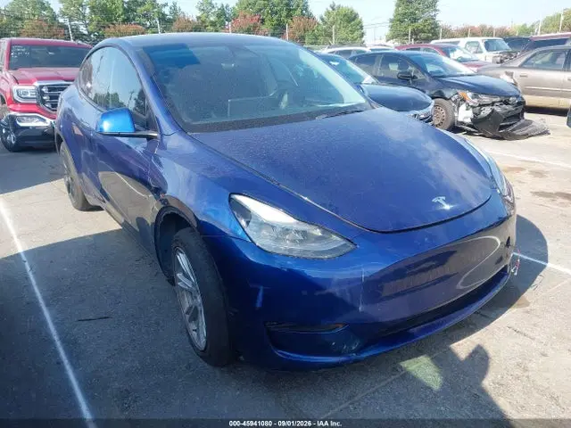 7SAYGDEEXPF665951 — 2023 Tesla Model Y AWD/Long Range Dual Motor ALL-Wheel Drive, Передняя часть (Front End), фото до ремонта